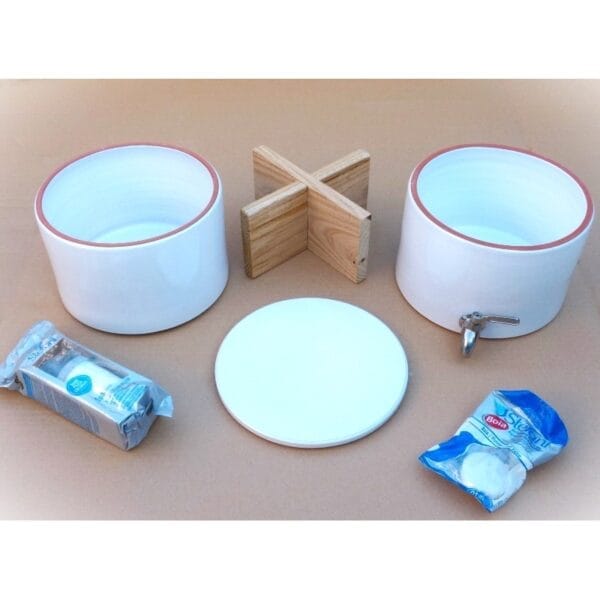 Fontaine à eau en terre cuite émaillée fabriquée en France – Image 2