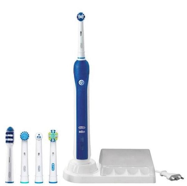 Oral-B Brosse à dents électrique Professional care 3000 (avec 4 brossettes + 1 DVD)
